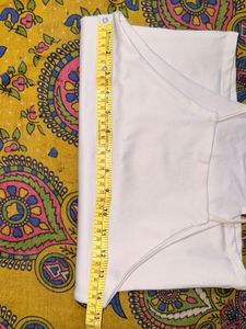 White Halter Neck Top 🛍️🤍