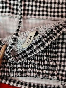 Chic Black and White Gingham Blouse