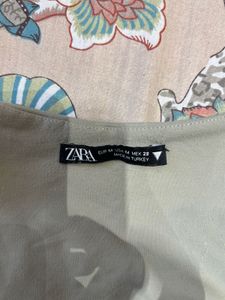 Light Green Sleeveless Tank Top