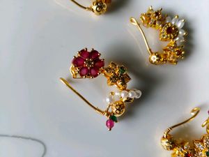 Elegant Press on Nath