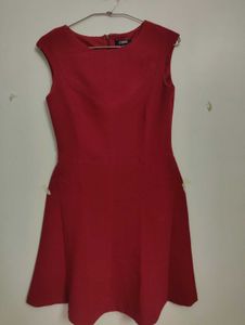 Chic Red Cap Sleeve Fit & Flare Dress