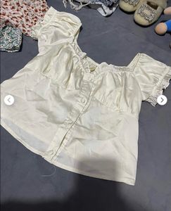 Cream Puff Sleeve Button-Up Top