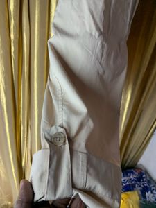 Chic Beige Wide-Leg Cropped Pants