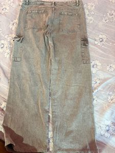Grey Cargo Jeans - Wide Leg