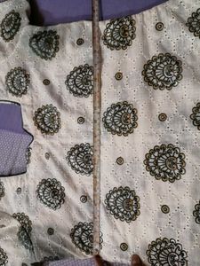 white and black kurti
