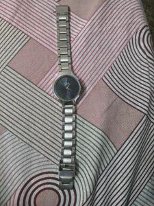 Stylish Metal watch for women