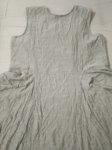 Raisin Embellished Kurta