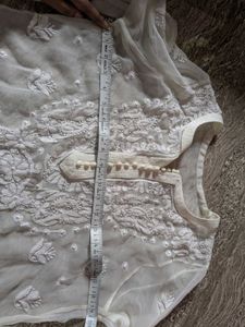 Elegant White Chikankari Kurta