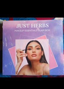 Just Herbs Makeup Kit❤️✨