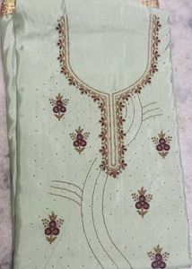 Woman Suit Material 4 Meter2.5 dupatta