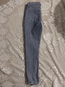 Distressed Cropped Denim Jacket with jeans size 33
