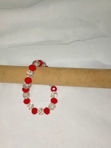 Red &amp; Clear Beaded Bracelet
