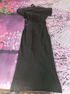Chic Black Maxi Dress with Side Slit