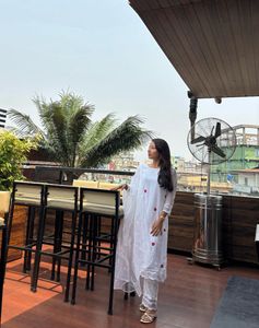 Elegant White Kurta Set with Red Floral Embroidery