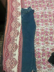 H&amp;M Classic Blue Denim Jeans