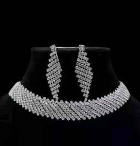 Sparkling Rhinestone Choker and Earring Set