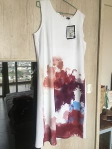 brand new white floral print knee length dress