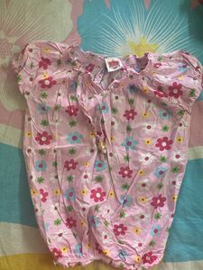 Cute Flowery Top With Elastic at the bottom