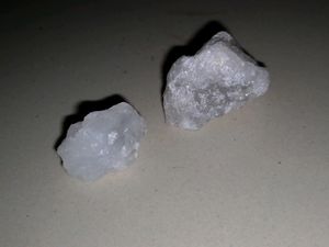 🤍White crystal💎stone