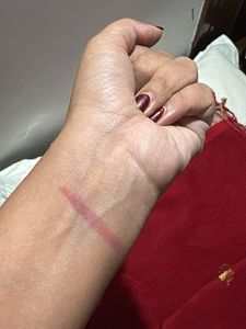 Mamaearth &amp; Colorbar Lipsticks ( free mirror )