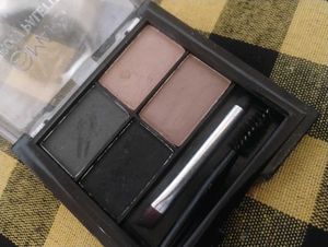 MARS 4 in 1 Eyebrow Powder Cake