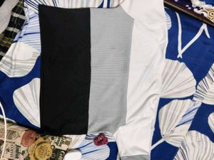 Stylish Color Blocked T-Shirt