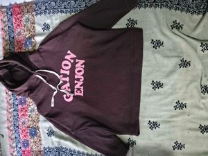 unisexual cropped hoodie