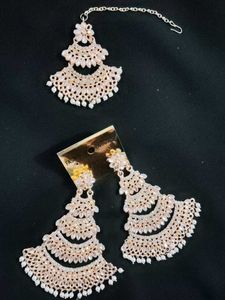🎀Gorgeous Earrings with Maang Tikka ❤️