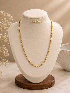 Elegant Gold Rope Chain Necklace