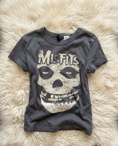 Misfits Skull Graphic T-Shirt