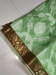 elegant saree with collar neck blouse pattern