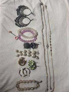 set of 12 jewelleries🙌