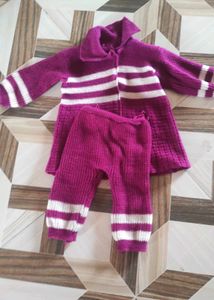 unused comfortable baby  Sweater new h bus tag ni