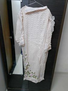 Peach Embroidery Beautiful Set Worth The Price