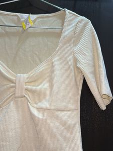 Bow Style H&amp;M Top💛