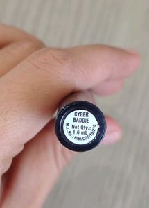 Nykaa Stardust Chrome Eyeliner, shade Cyber Baddie