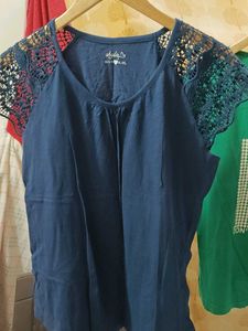 Bundle of Women's Tops