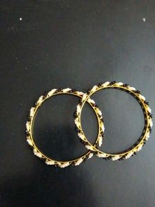Elegant Black & White Beaded Bangles