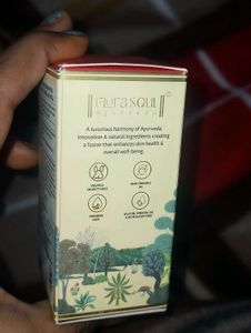 Flora &amp; Soul Hydrating Face Serum