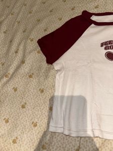Cute "Feeling Good" Heart Graphic Tee
