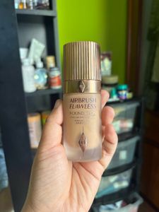 Charlotte Tilbury Airbrush Flawless Foundation