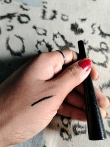 Black Liquid Eyeliner