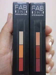 FAB 3 in 1 Highlighter & Eyeshadow