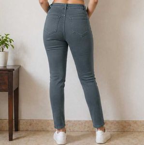 Stylish Grey Skinny Fit Jeans