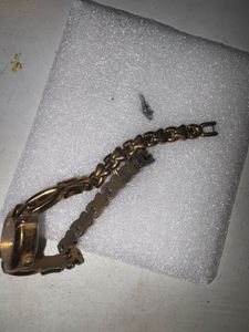 Elegant Gold Tone Women's Watch
