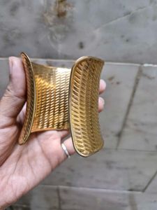 Golden Handcuff
