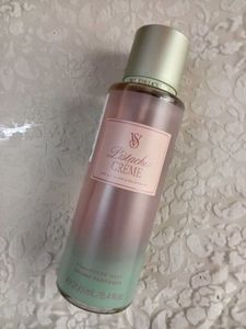 Victoria's Secret Pistachio Creme Mist
