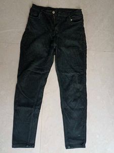 Stylish Dark Wash Denim Jeans