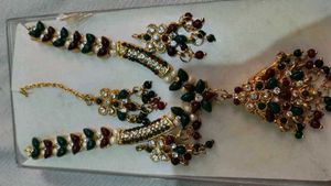 Elegant Indian Jewelry Set
