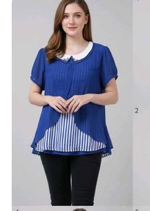 Chic Blue Striped Top